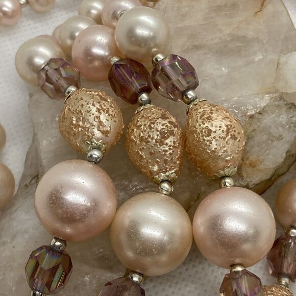 Vintage Pastel Peach Plastic Bead 4 Strand Tiered 16'' Necklace 1960s Japan - Picture 7 of 9